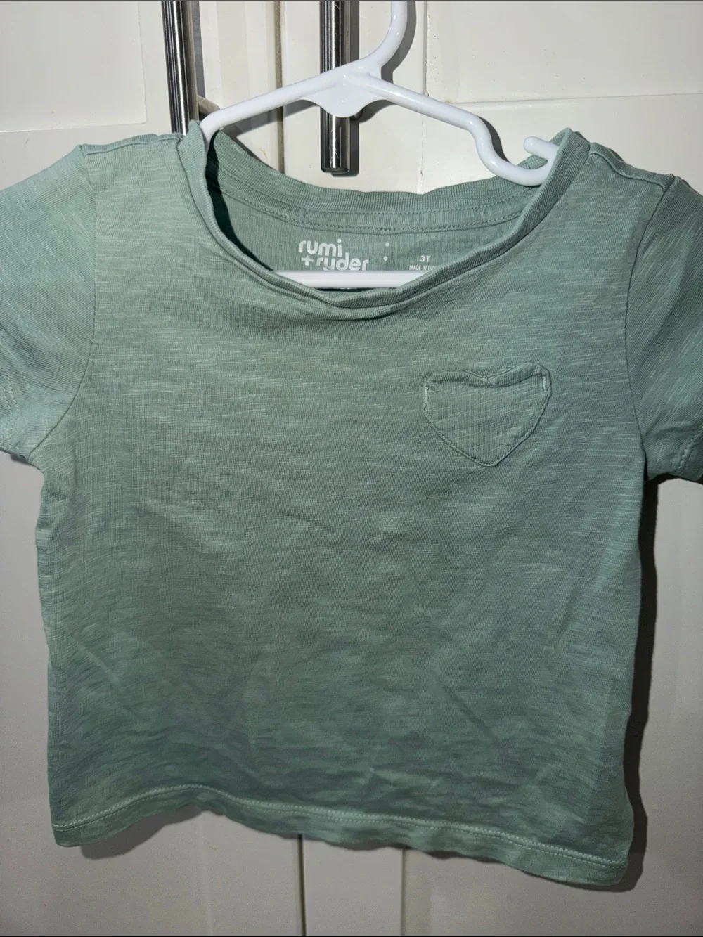 Rumi + Ryder Short Sleeve Heart Tee in Mint